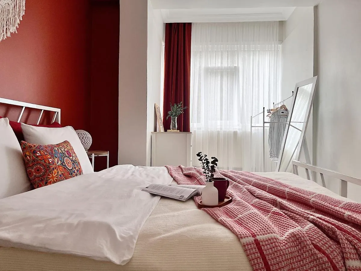 Charm And Cosy 2Br Apartment Istanbul